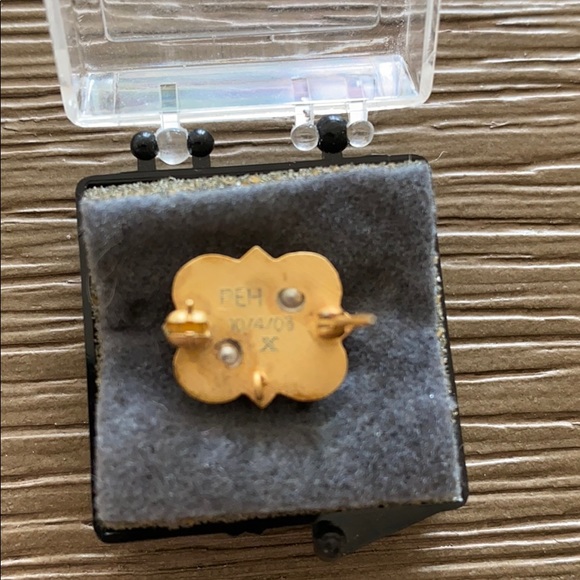 Phi MU Pledge Pin & Note Pad - Picture 3 of 4